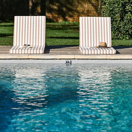 La Maison Et L'orangerie Bed & Breakfast Saint-Jean-des-Vignes