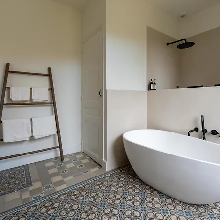 La Maison Et L'orangerie Bed & Breakfast Saint-Jean-des-Vignes