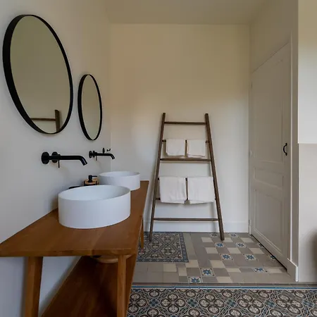La Maison Et L'orangerie 3*